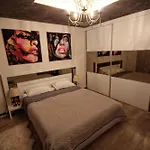 Majestic Apartment