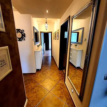 Majestic Apartament Brașov